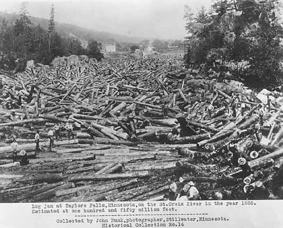 Photo of logjam on the St. Croix River near Taylors Falls, 1886.